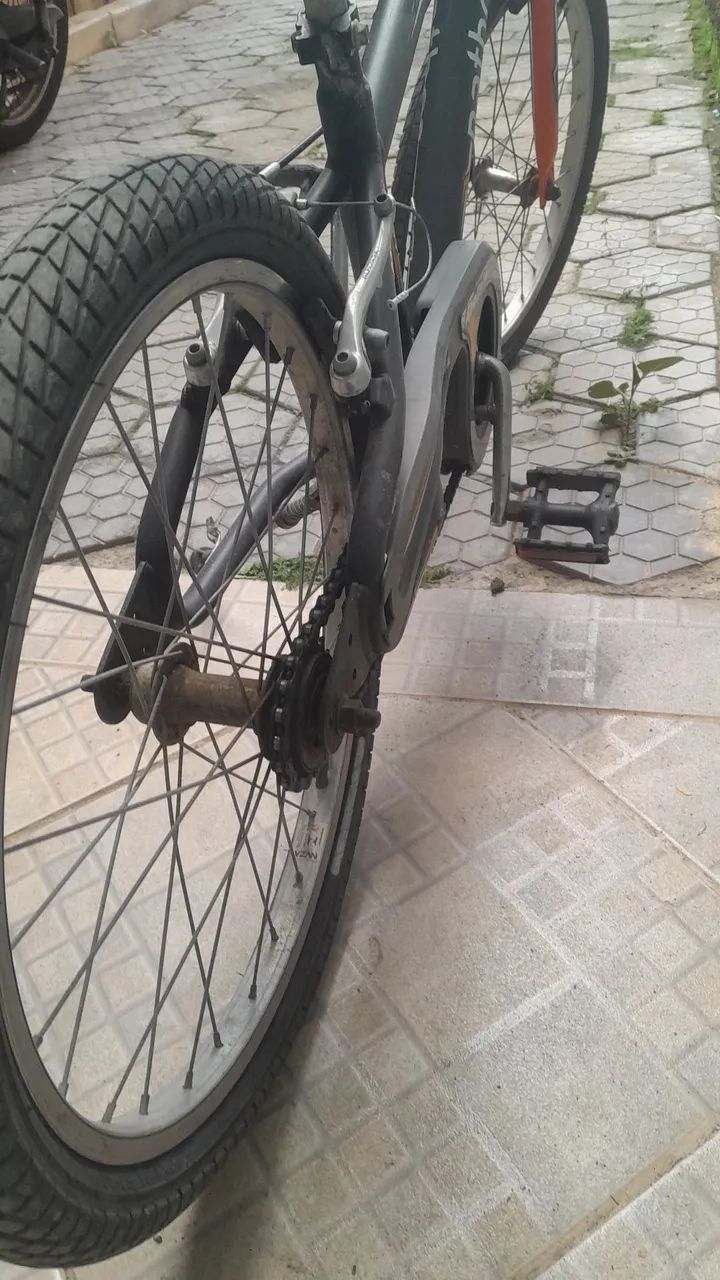 Bicicleta aro 20 - Foto 3