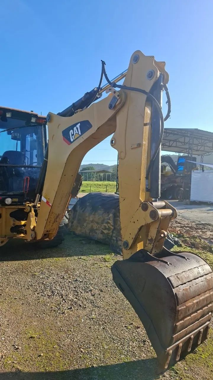 retro escavadeira modelo 416 F2 ano 2020 - Foto 4