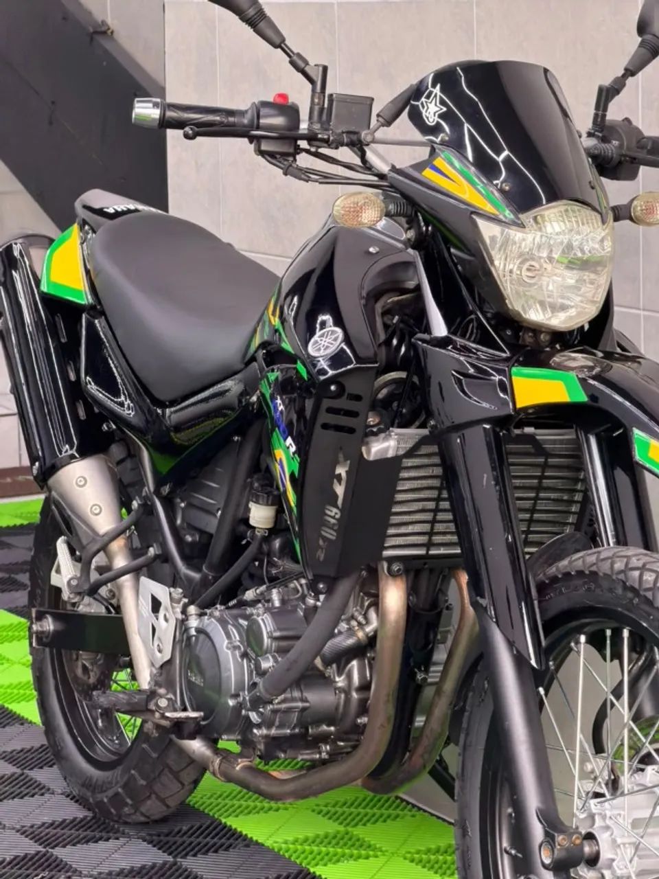 YAMAHA XT 660R 2008 - Foto 4
