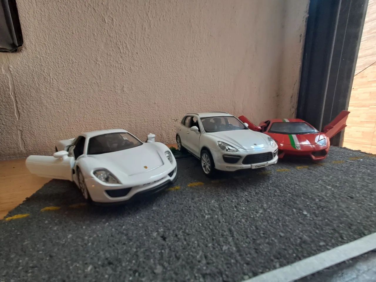 Miniaturas de porsche e lamborghini 1/38 - Foto 2