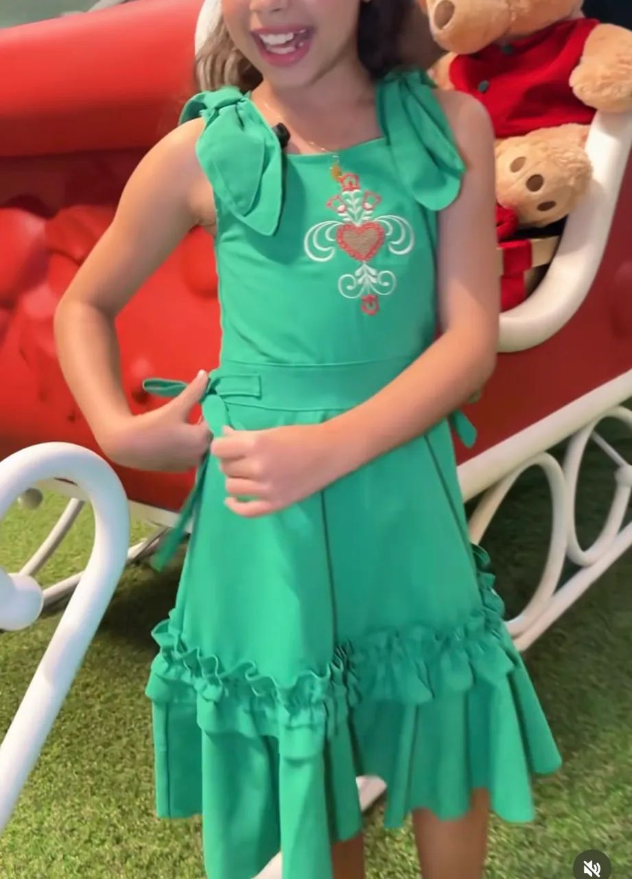 Vestido verde 8 anos 