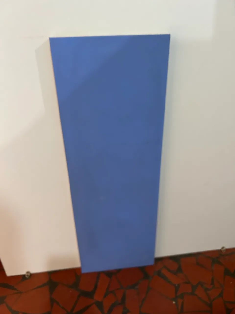 Prateleira em mdf azul 