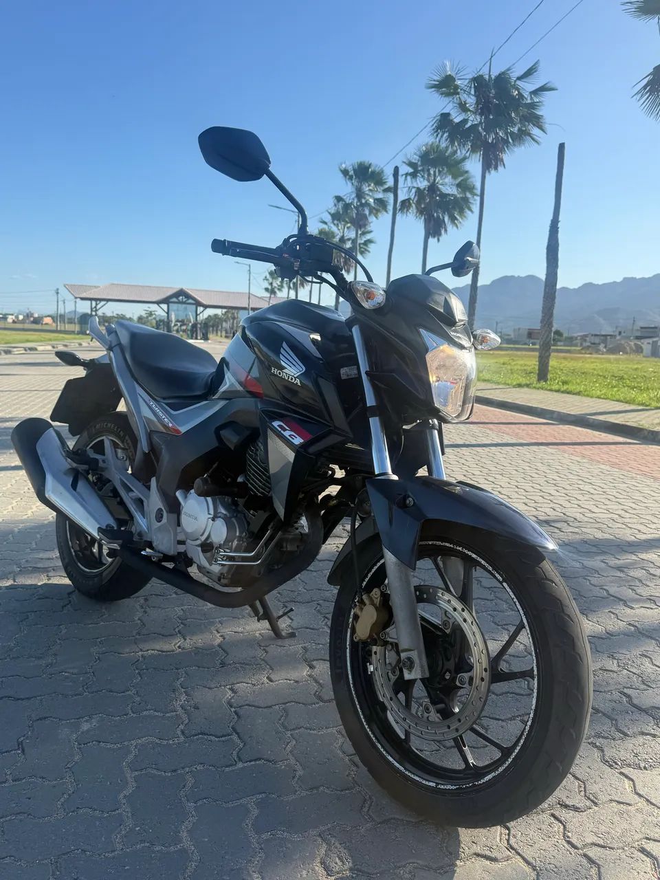 CB TWISTER 250 2018