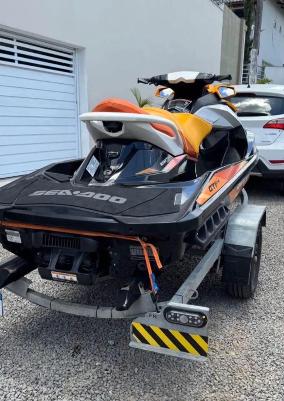 Vendo jet ski Seadoo 2019 - Foto 2