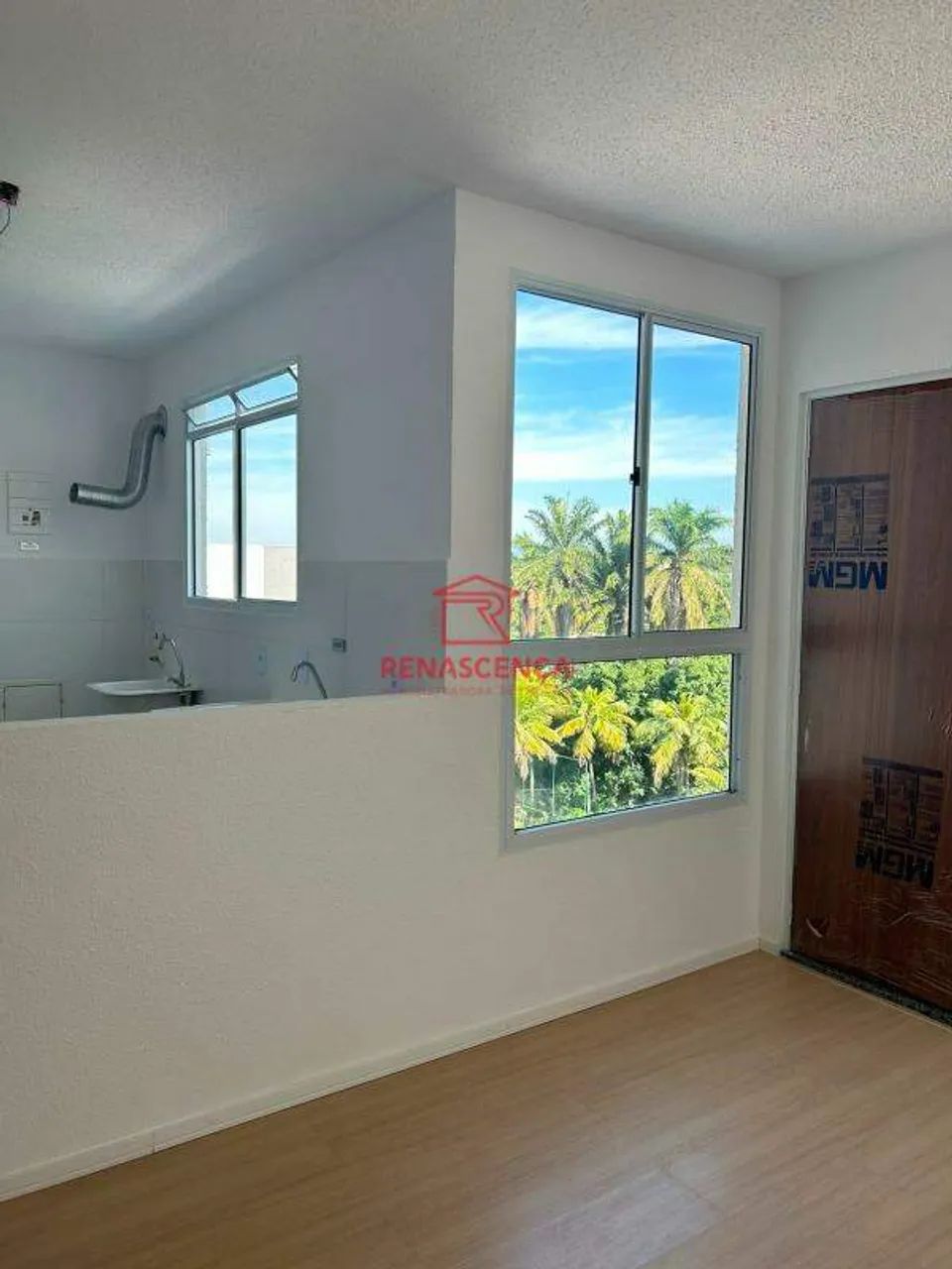 Apartamento com 2 quartos em Nova Iguaçu.