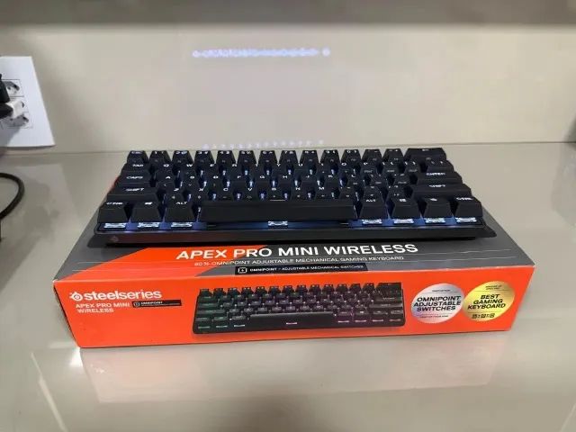 Teclado Steelseries Apex pro mini Wireless - Foto 4