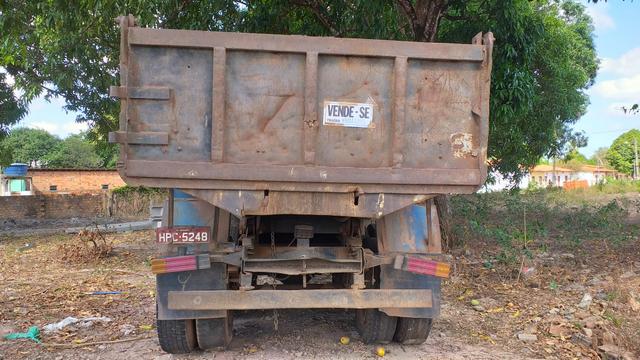 Vendo caçamba truk