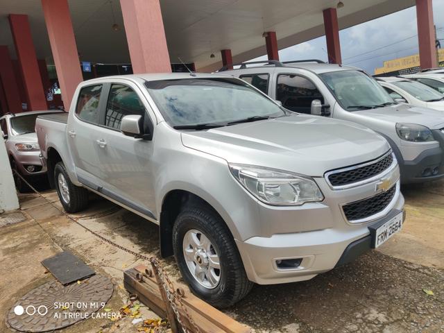S10 2.8 LT 4x4 Manual 2016 Completa, aceito trocas e financio sem entrada