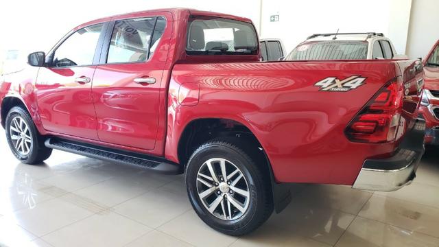 Hilux Cd Srv Okm Vermelha - Foto 3