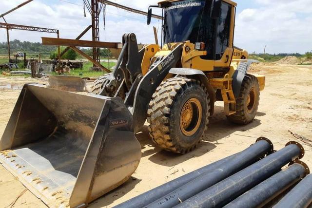 Pá Carregadeira Volvo l90f Agio - Foto 2