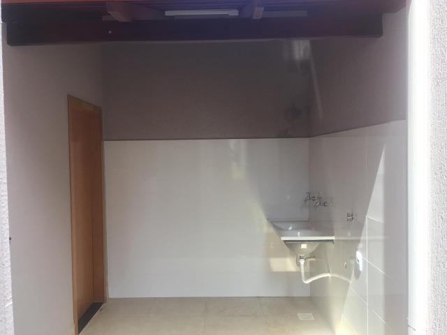 Vende-se Linda Casa com Acabamento Extra no Vale do Sol - Foto 4
