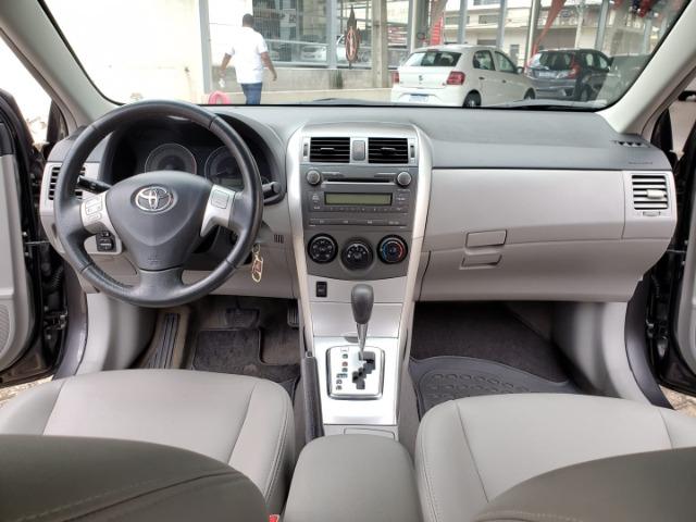 Toyota Corolla GLI 1.8 Flex Completo 2014 - Foto 7