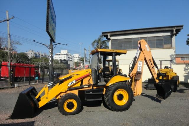 JCB 3C 2011/2011, ótima oportunidade! - Foto 5