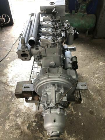 Motor mwm maritimo 229 com reversor hidráulico 2x1.zerado - Foto 5