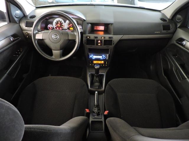 GM Chevrolet Vectra GT Hatch 2.0 Flex 2010 prata - Foto 11