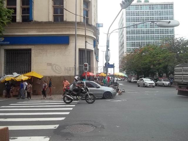 Salão com Área Total de 261 m² para Aluguel no Comércio ( 688043 ) - Foto 17