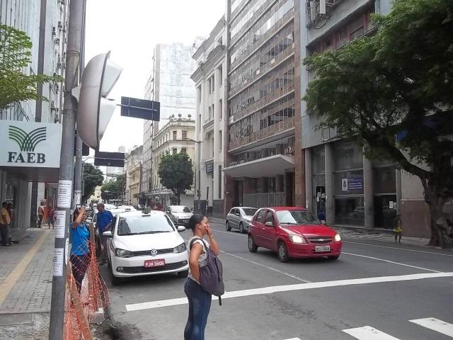 Salão com Área Total de 261 m² para Aluguel no Comércio ( 688043 ) - Foto 13