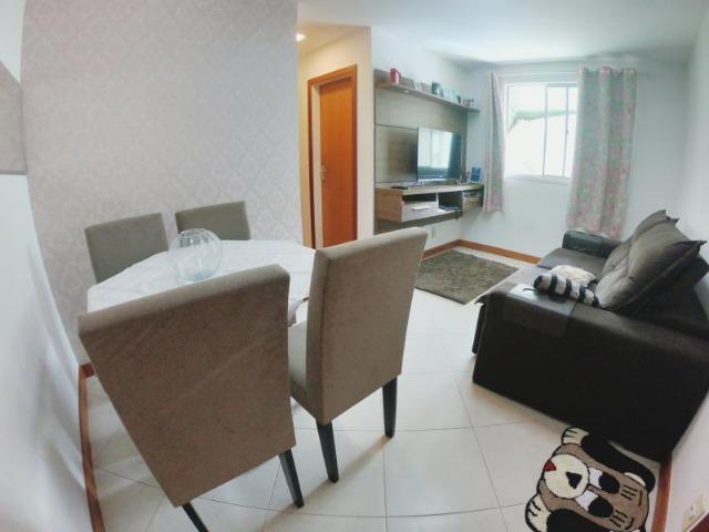 Apartamento de 2 quartos no condomínio carapina B1