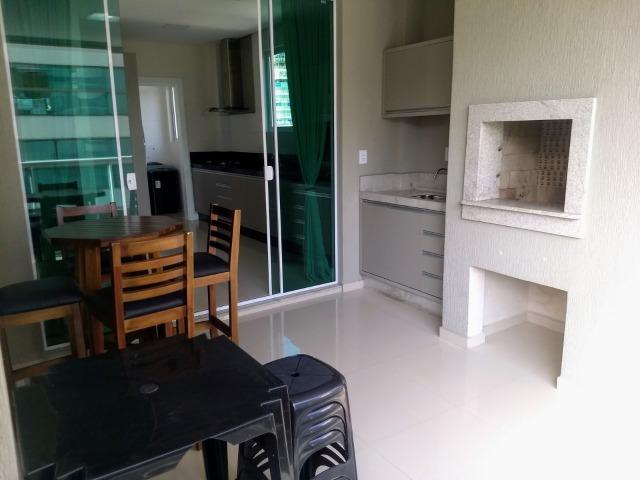 AP2159 Ótimo apartamento,03 suítes,mobiliado,localizado em Meia Praia - Foto 10