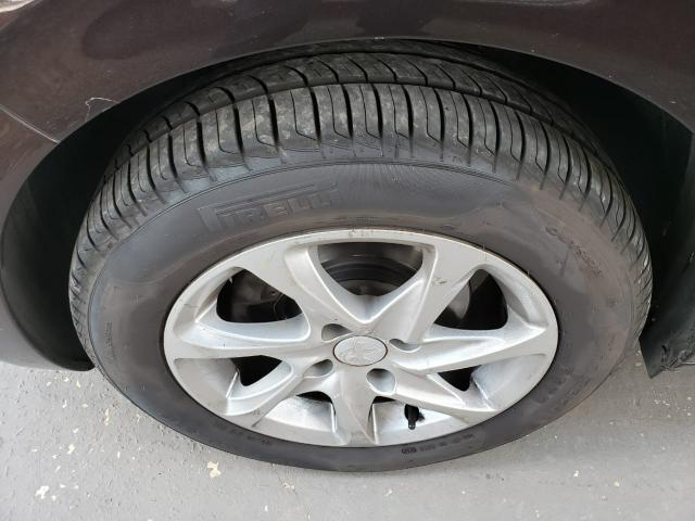 Peugeot 208 Active Pack 1.5 - Foto 9