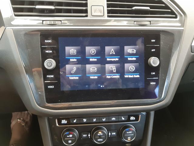 Tiguan Allspace RL preta perolizado - Foto 3