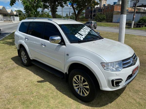 PAJERO 2018/2018 3.2 HPE 4X4 7 LUGARES 16V TURBO INTERCOOLER DIESEL 4P AUTOMÁTICO - Foto 3