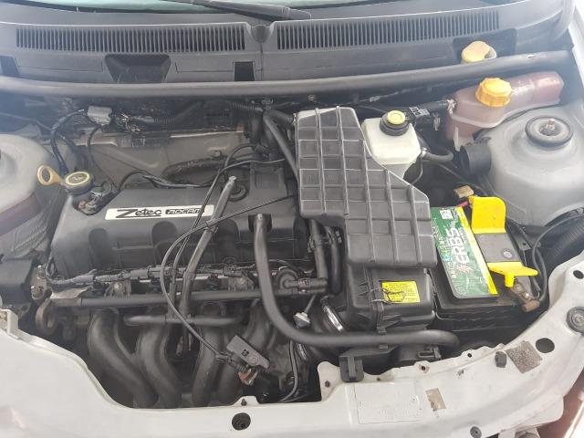 Ford KA 2002 - Foto 3