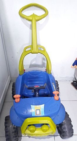 Vendo carro bandeirante em bom estado de uso