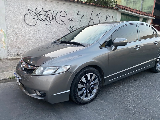 Honda Civic 1.8 2011 Automático - Foto 4