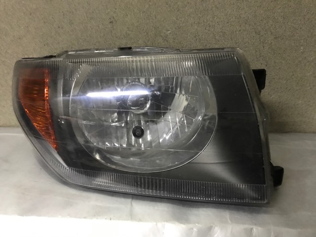 Farol Mitsubishi Pajero Tr4(máscara negra ) - Foto 3