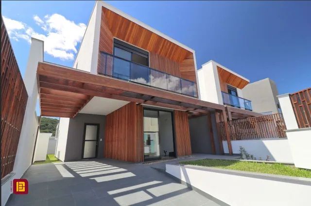 Casa Residencial em Rio Tavares