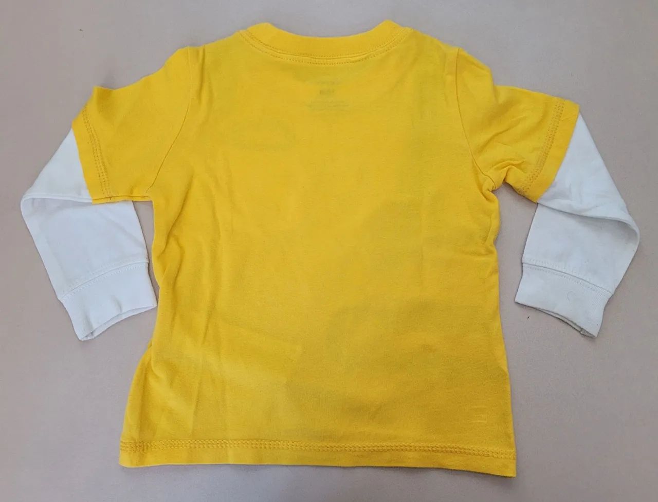 Blusa Infantil manga comprida Carter's - Tamanho 12 meses- Amarela - Usada - Foto 3
