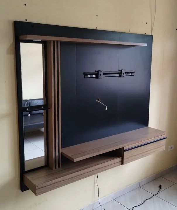 RACK PARA TV COM PAINEL E ESPELHO