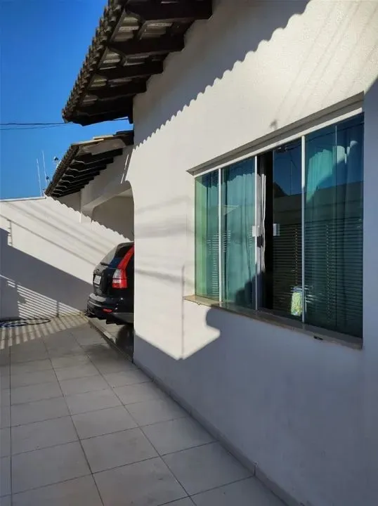 Ótima casa a venda no Riacho fundo 2