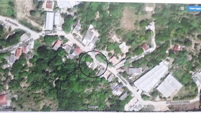 Vende-se / aluga-se sítio 25x89, diversas árvores frutíferas. - Foto 4