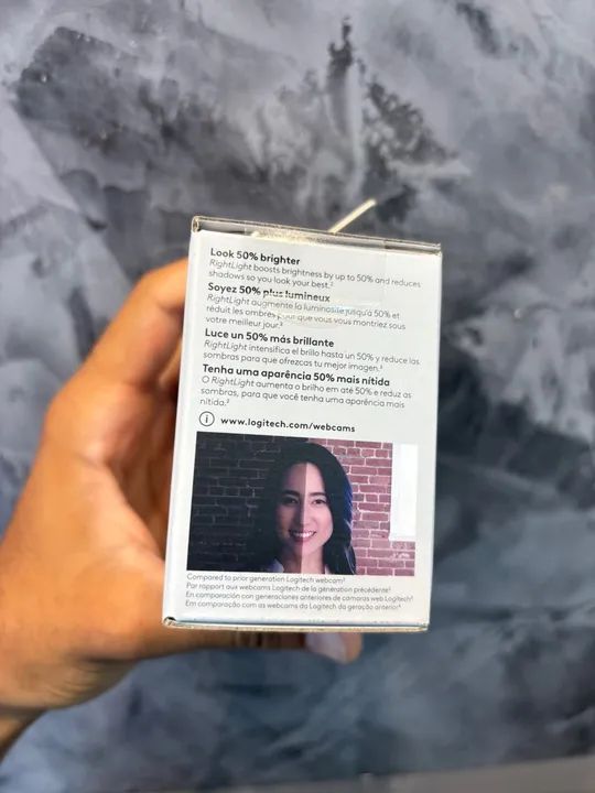 Webcam Full HD Logitech Brio 100 com Microfone Integrado - Foto 3