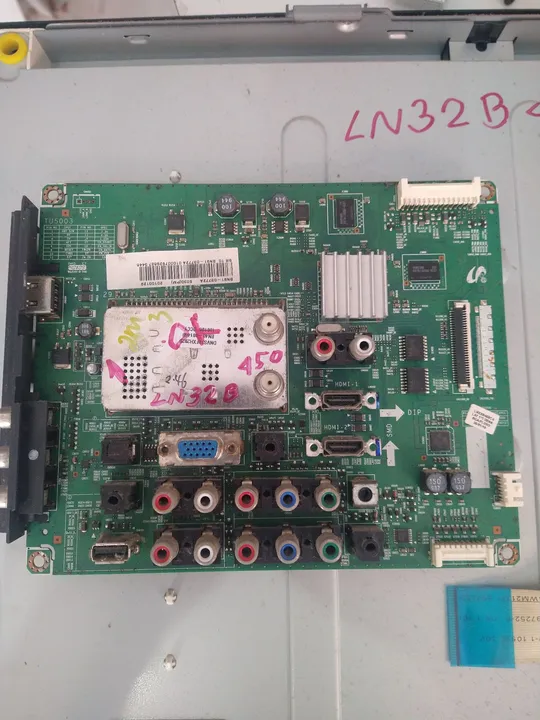 Placa principal tv Samsung ln32b450 funcionando