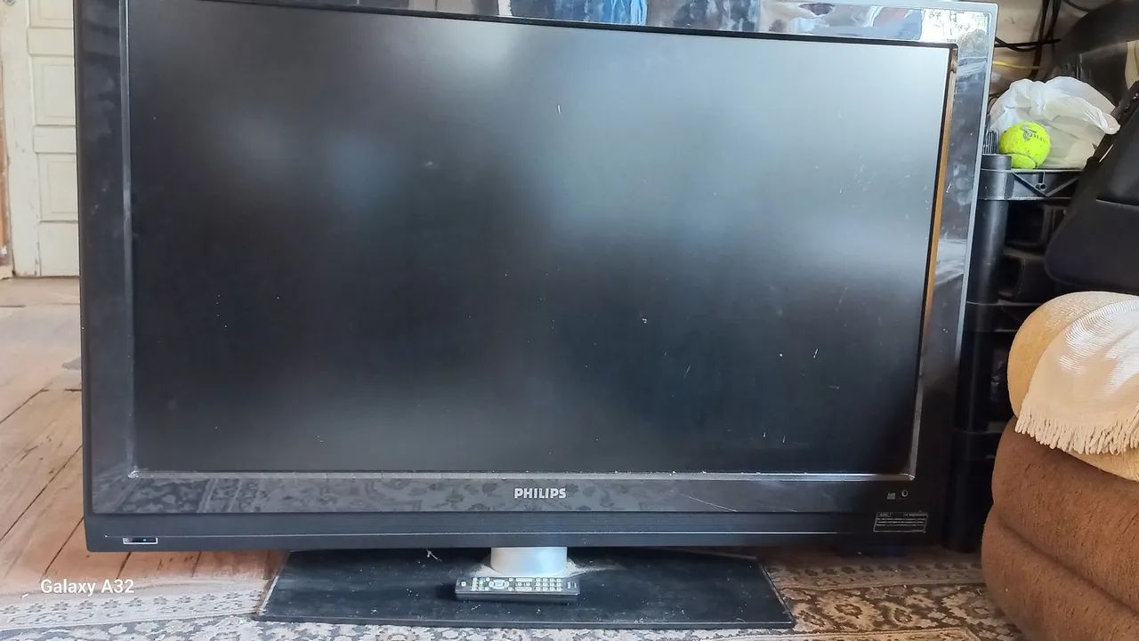 TV Philips LCD 42 polegadas - aproveitamento de peças - Foto 5