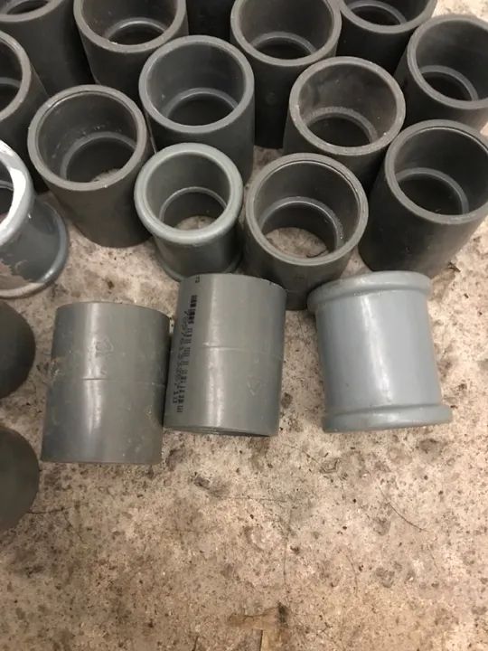  Luva Pvc Cinza 3/4? - Foto 2