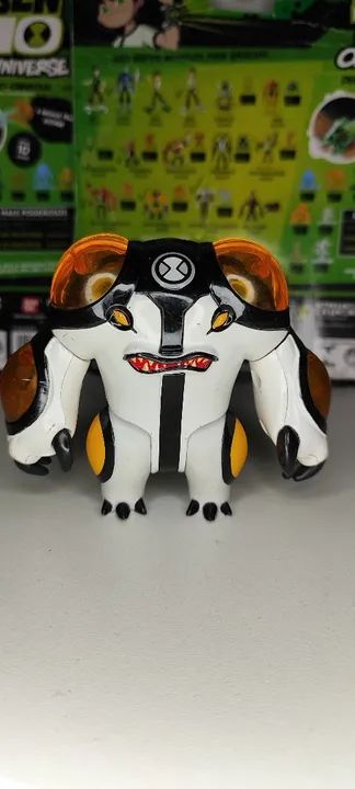Boneco Bola de canhão Batlle Ben 10 Bandai - Foto 3