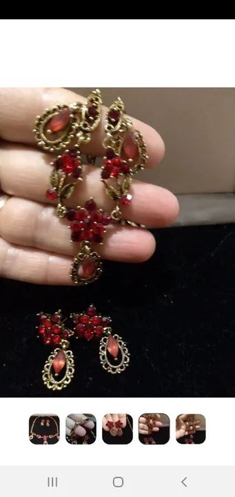 Conjunto de colar e brincos com pedras vermelhas - Foto 2