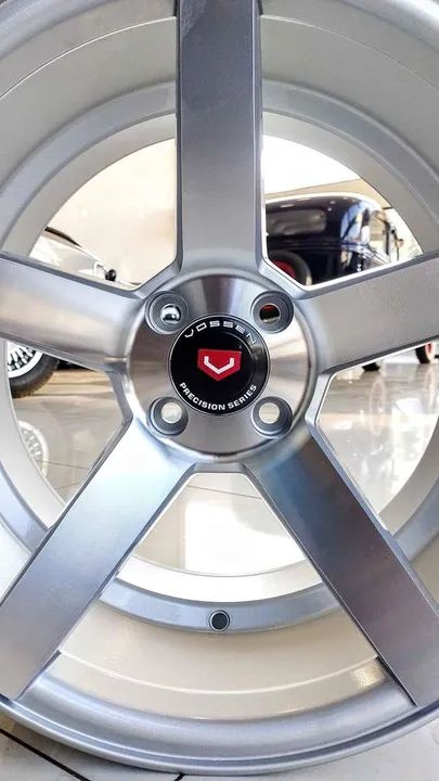 Roda aro 17 4x100 Importada Vossen Duas Talas - Foto 2