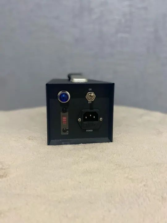 Microfone Warm Audio WA-8000 - Condensador Valvulado Novo com Acessórios e Maleta - Foto 3