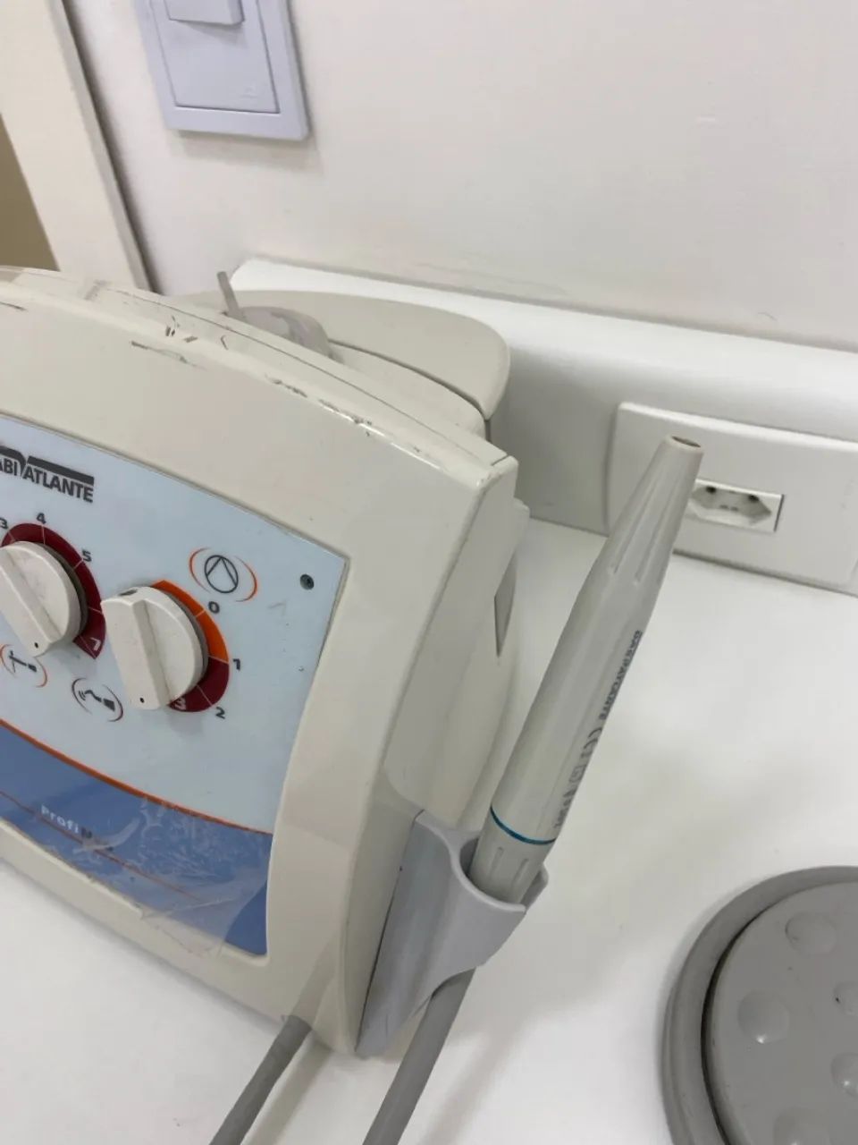 Aparelho de profilaxia odontológica Dabi Atlante - Foto 2