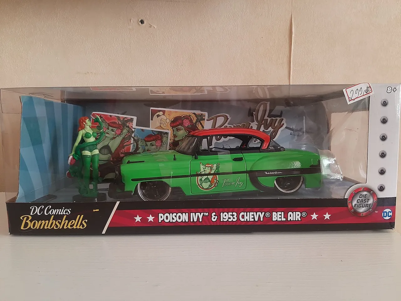 Poison Ivy & 1953 Chevy Bel Air Die-Cast Figure