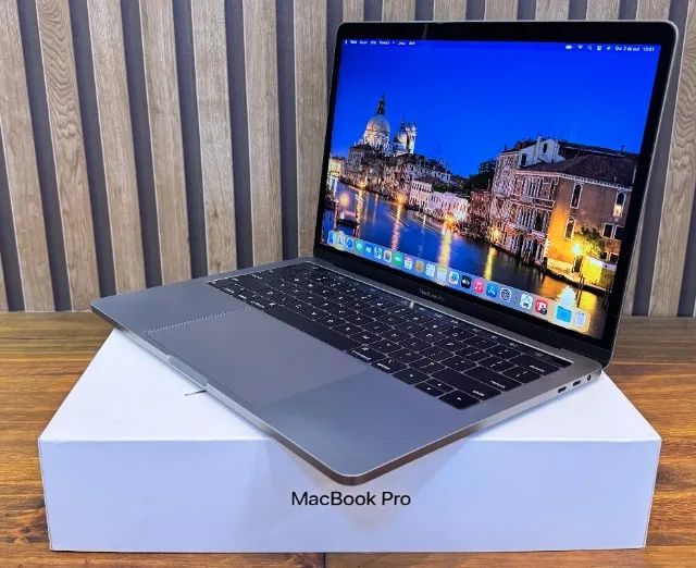 Apple MacBook PRO A1989 2019 com Touch Bar e Caixa i5 2.3 Mem 8gb