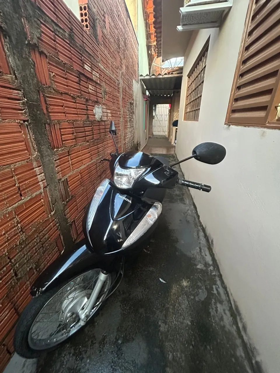 Vendo Biz ES 2011 C/ 21983 KM