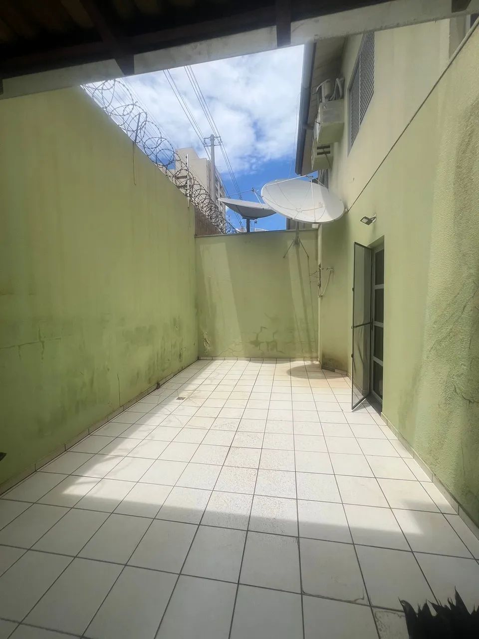 Casa Sobrado no Condomínio Sevilla no Bairro Cidade Alta a metro da avenida Miguel Sutil - Foto 4