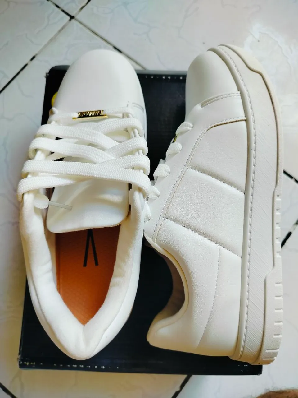 Tênis VIZZANO Branco feminino