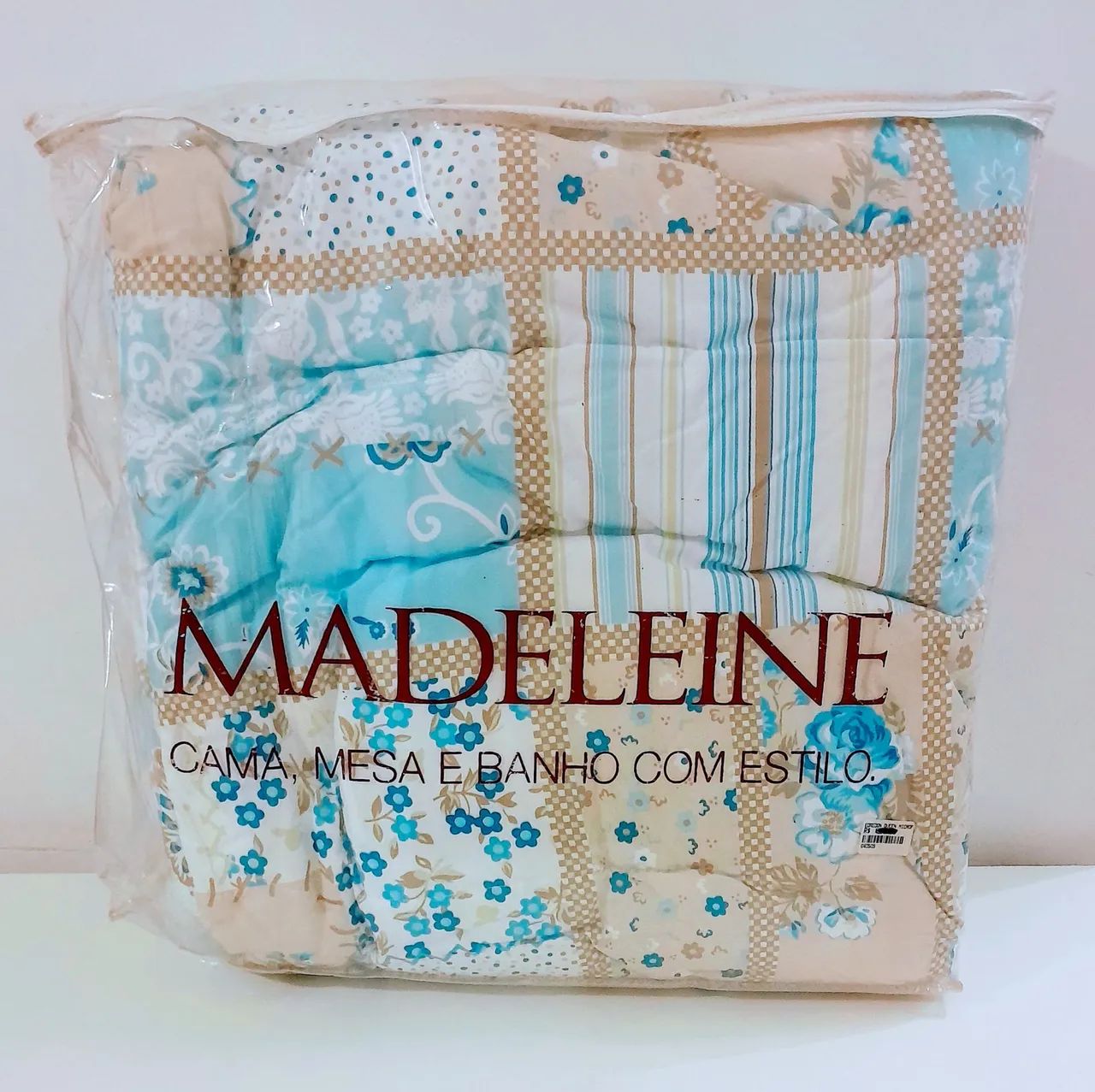 Novo! Edredom Casal Dupla Face - Microfibra-Madeleine/Kamabela-01 Peça - Foto 5